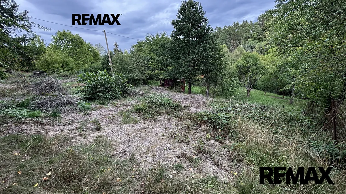 Prodej stavebního pozemku 1335 m²